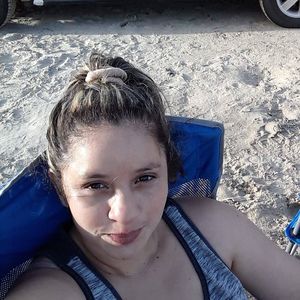 Meet your Posher, Alba